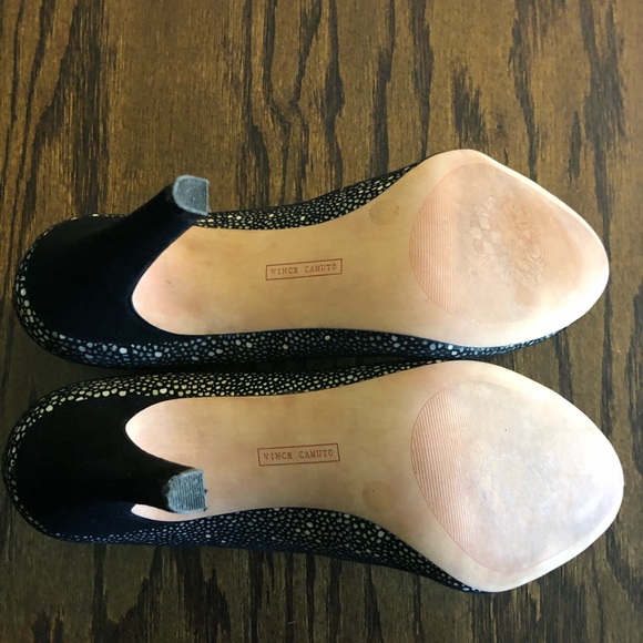 Vince Camuto Leather Dress Shoes - Picture 3 of 9